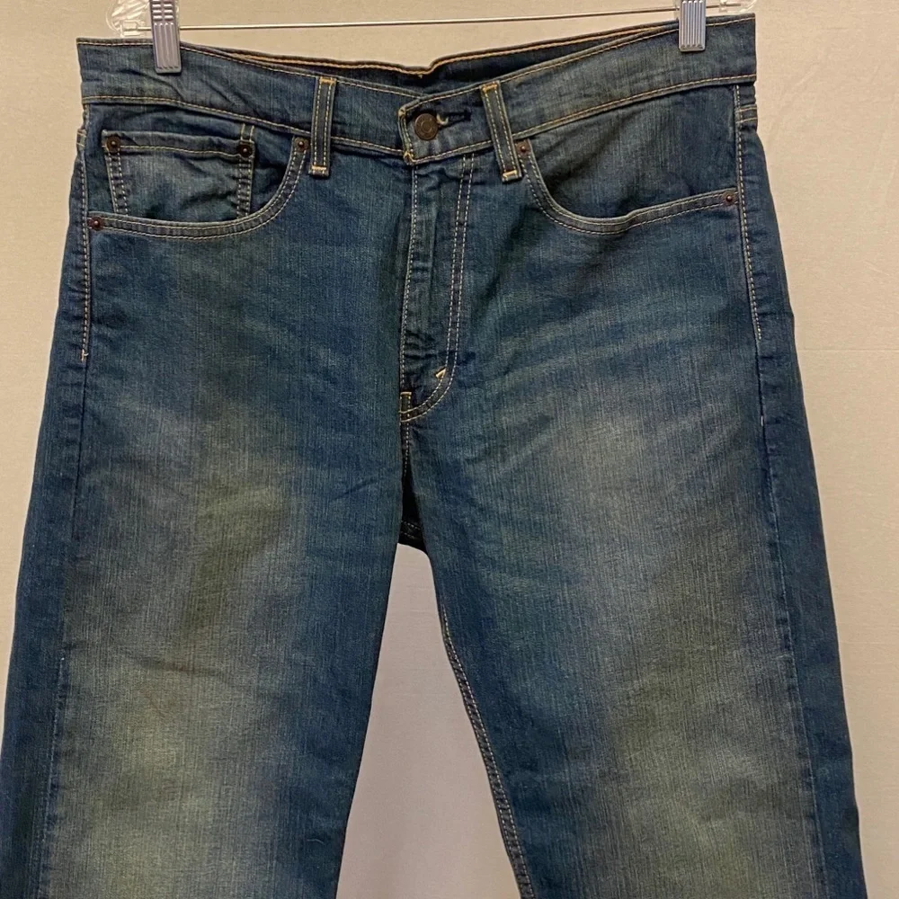 Levis levis 505